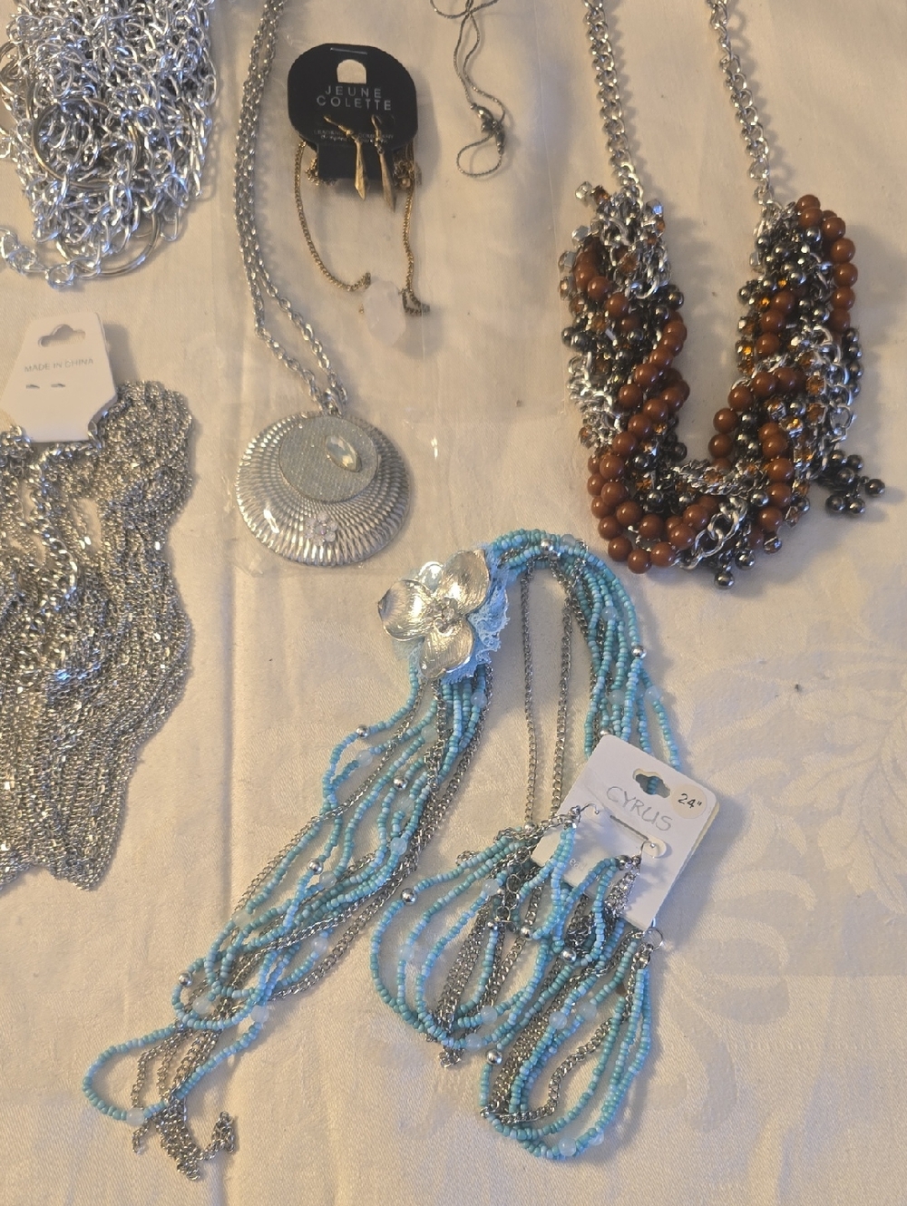 Over 20 Necklace Bundle, Mixed Colors & Designs, Beaded, Chains, Charms New - Picture 4 of 14